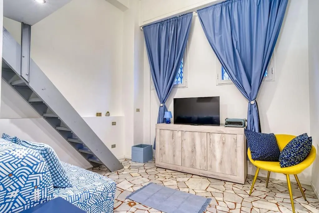 Blue Loft - Milano Apartment Italy